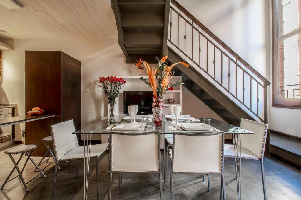 Splendid loft with suite and second room with services