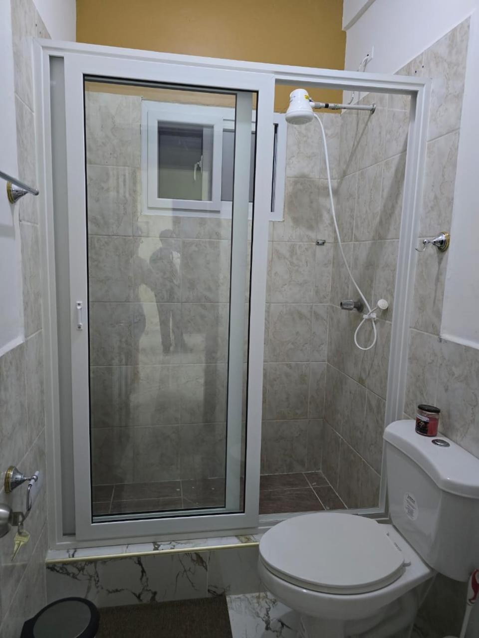 Cozy private APT in La Ceiba view 3