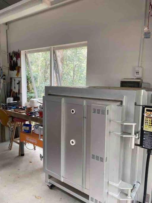 Nature Retreat & Artists Studio 90mins from Sydney