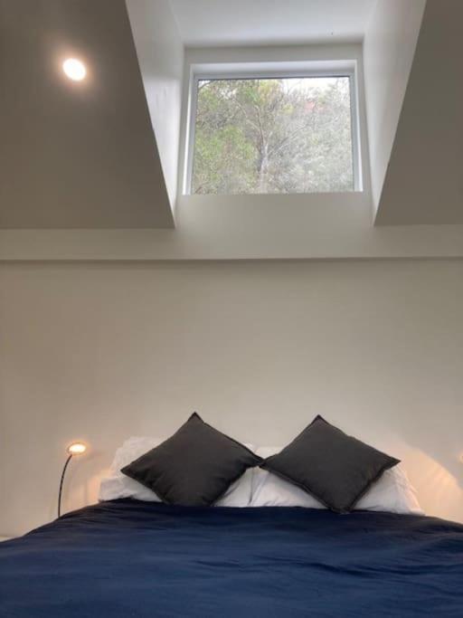 Nature Retreat & Artists Studio 90mins from Sydney