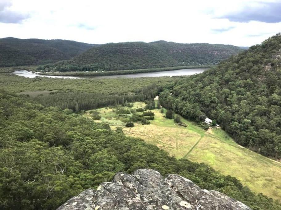 Nature Retreat & Artists Studio 90mins from Sydney