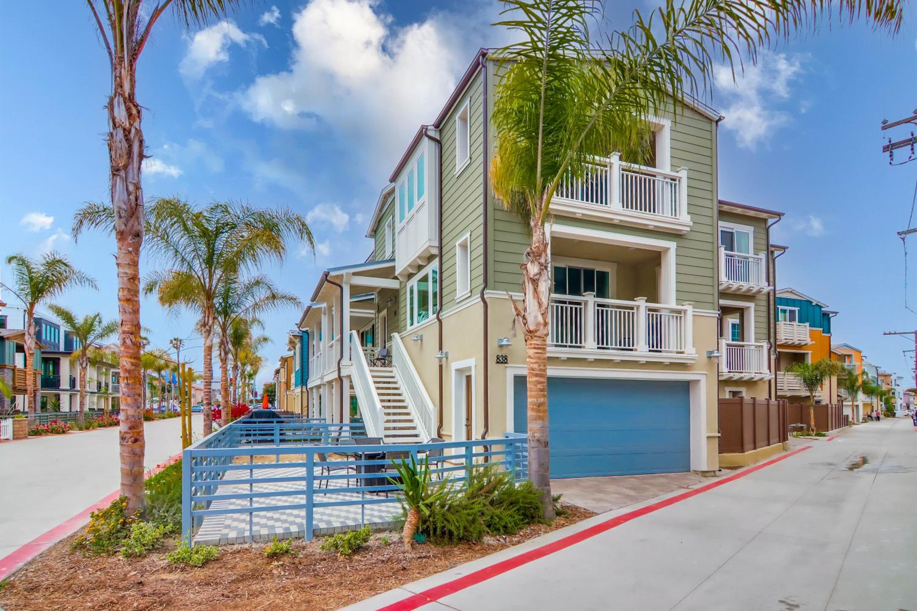Newly Built Bayside Dream, Fire Pit & Bay Views view 4