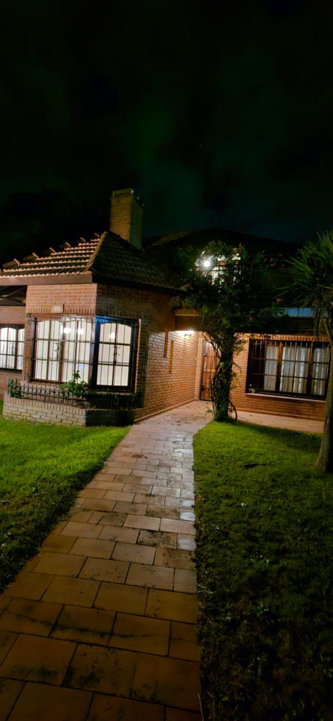 Casa Tinta Roja 1