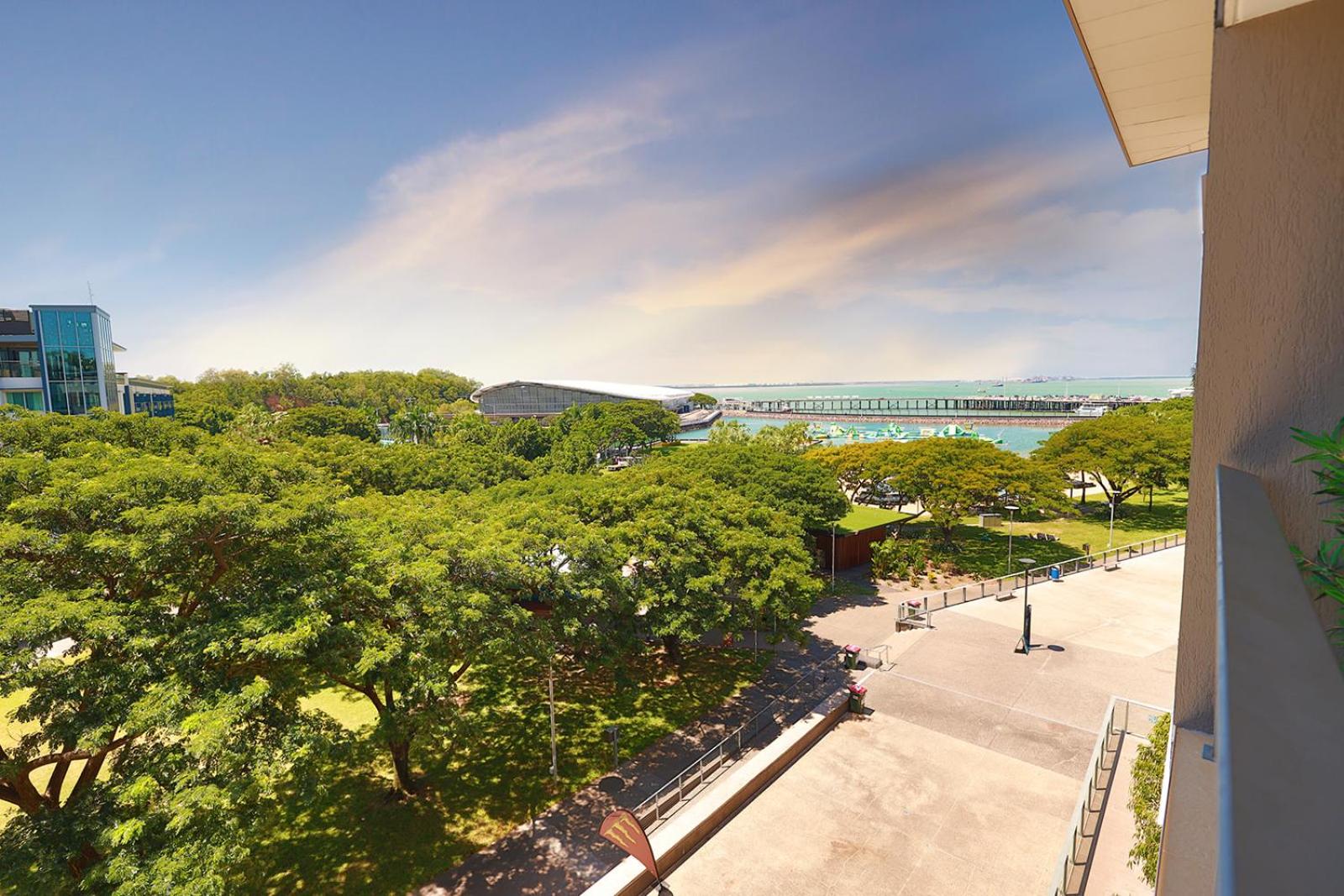 Oceania at Darwin Waterfront