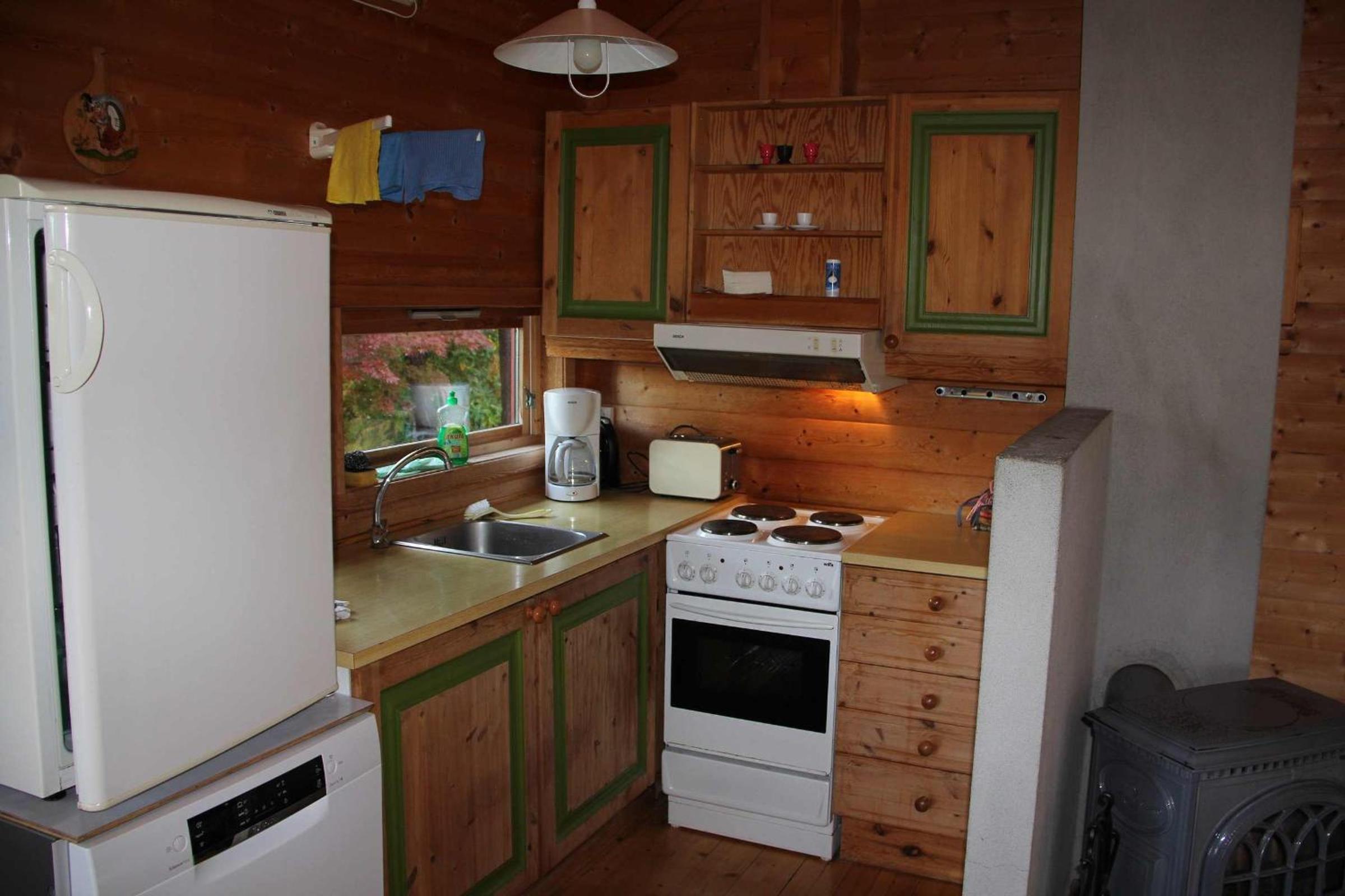 Photo 9