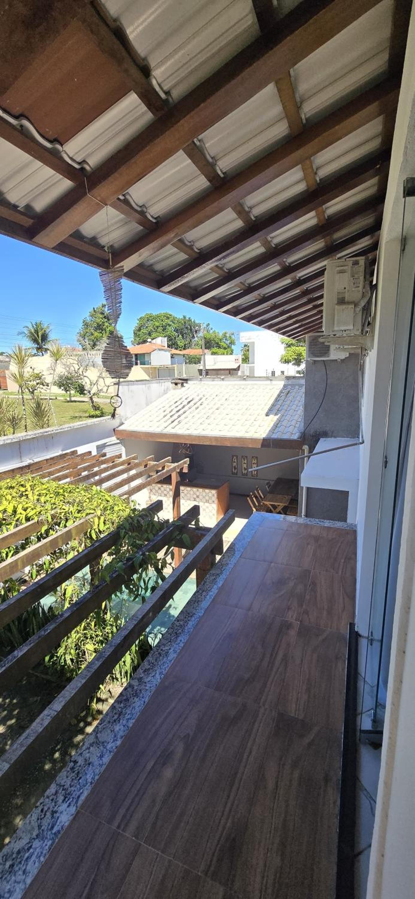 Casa Beija Flor - 03 quartos com suíte, piscina e área de churrasco, luxo totalmente privativa