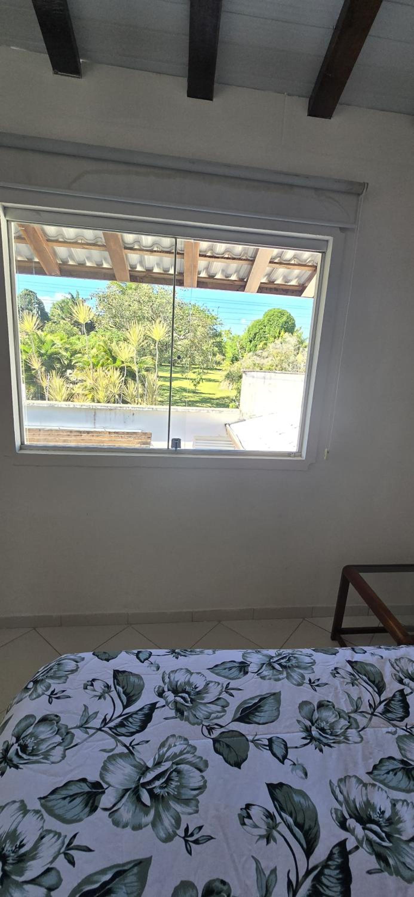 Casa Beija Flor - 03 quartos com suíte, piscina e área de churrasco, luxo totalmente privativa