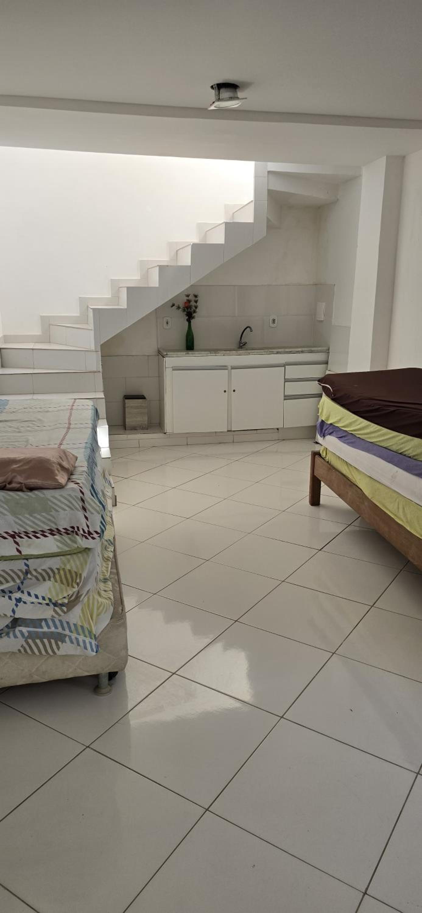 Casa Beija Flor - 03 quartos com suíte, piscina e área de churrasco, luxo totalmente privativa