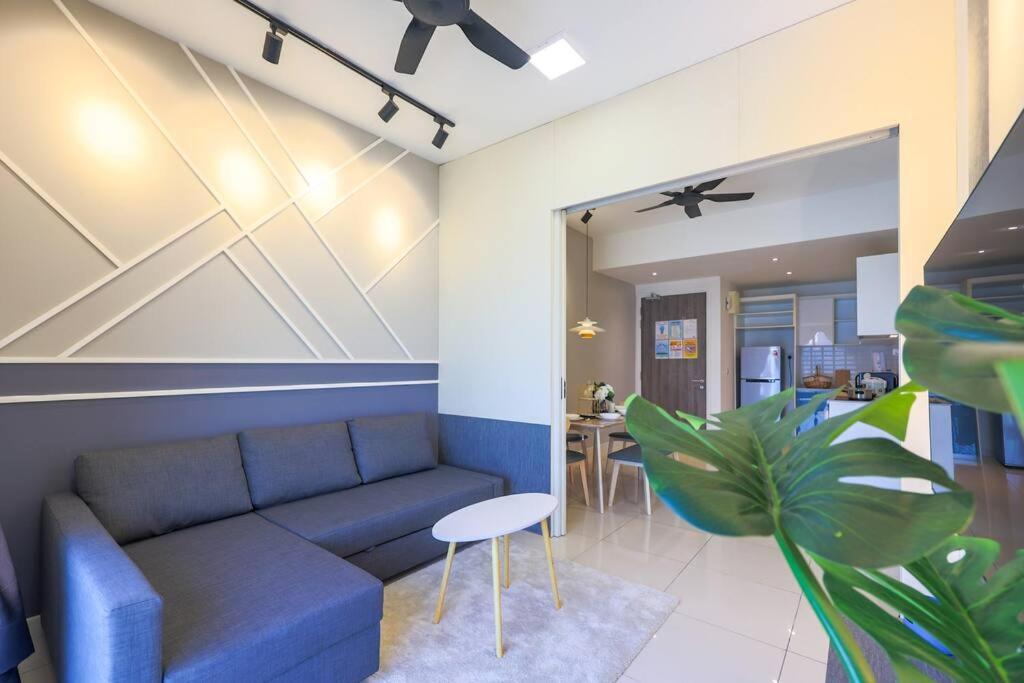Continew TRX Corner House +2 Balconies +2 Rooms