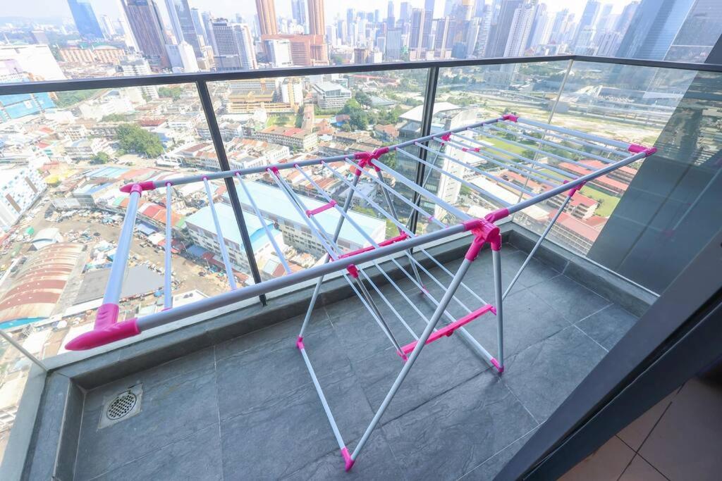 Continew TRX Corner House +2 Balconies +2 Rooms