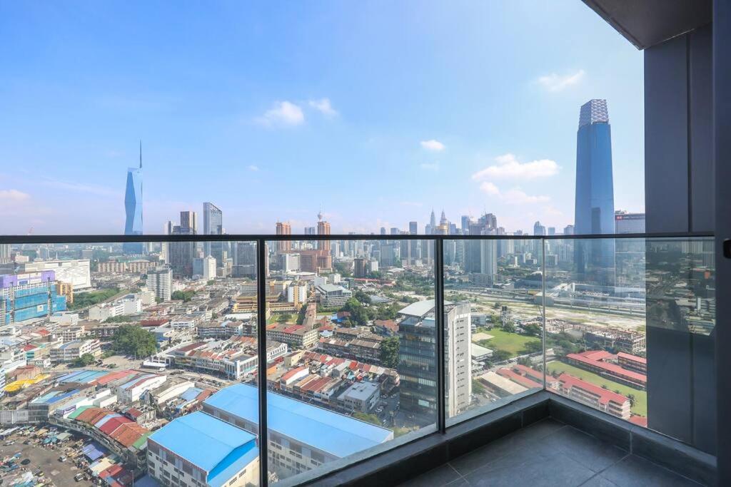Continew TRX Corner House +2 Balconies +2 Rooms