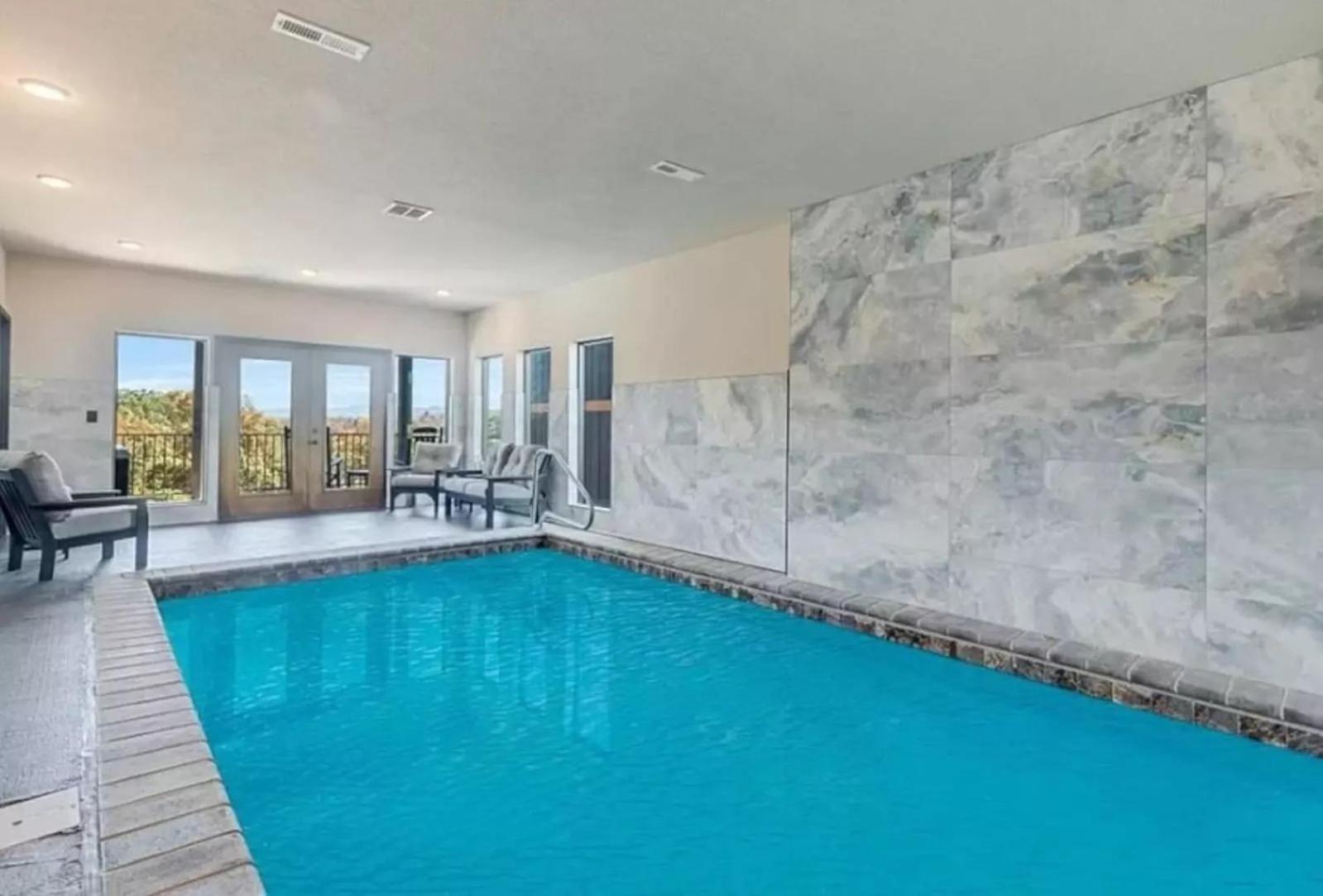 A Smoky Mountain Splash-Smith Creek Reserve - Indoor Pool, Waterpark, Theater Room, WIFI, Hot Tub view 2