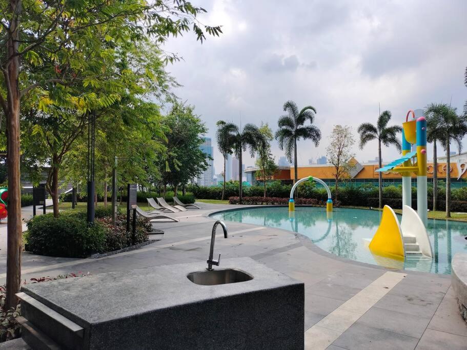 Conveniently Located Trion KL Premium Amenities