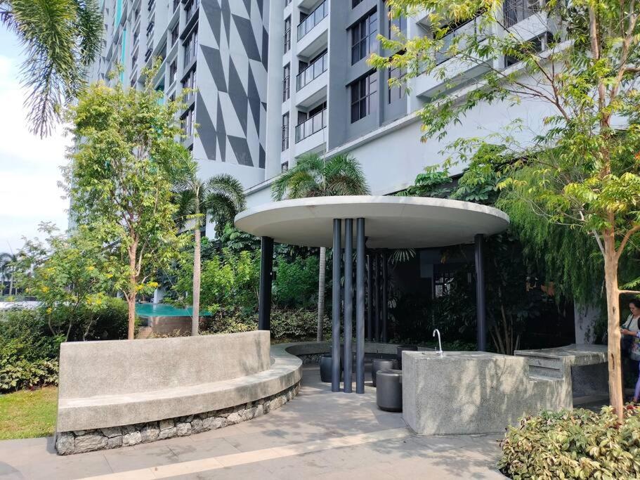 Conveniently Located Trion KL Premium Amenities