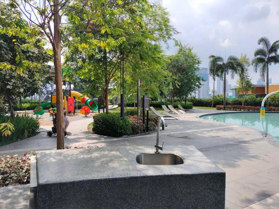 Conveniently Located Trion KL Premium Amenities