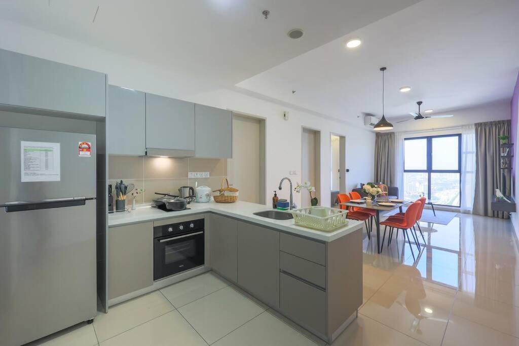 Conveniently Located Trion KL Premium Amenities