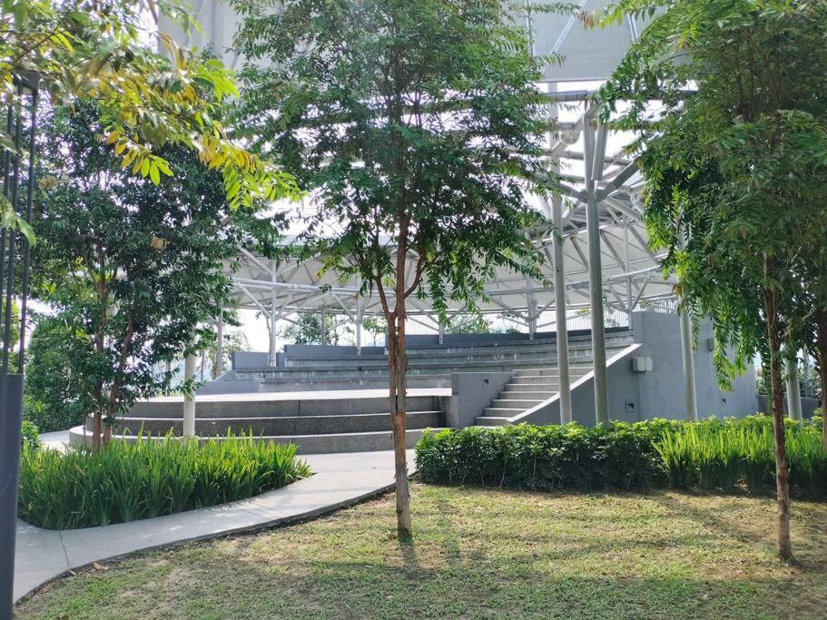 Conveniently Located Trion KL Premium Amenities