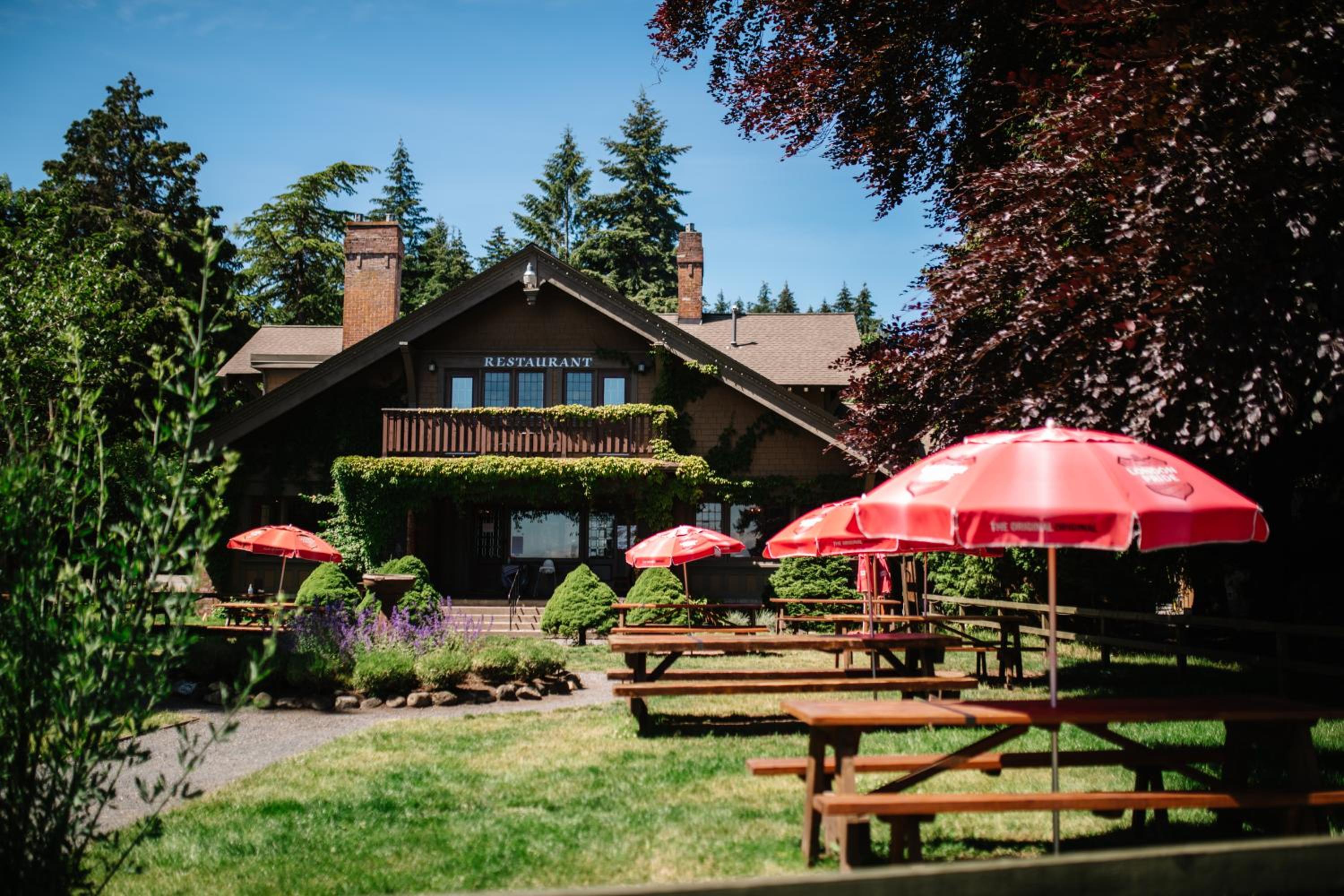 Parksville Vacations - Beach Acres Resort - Property Image 11