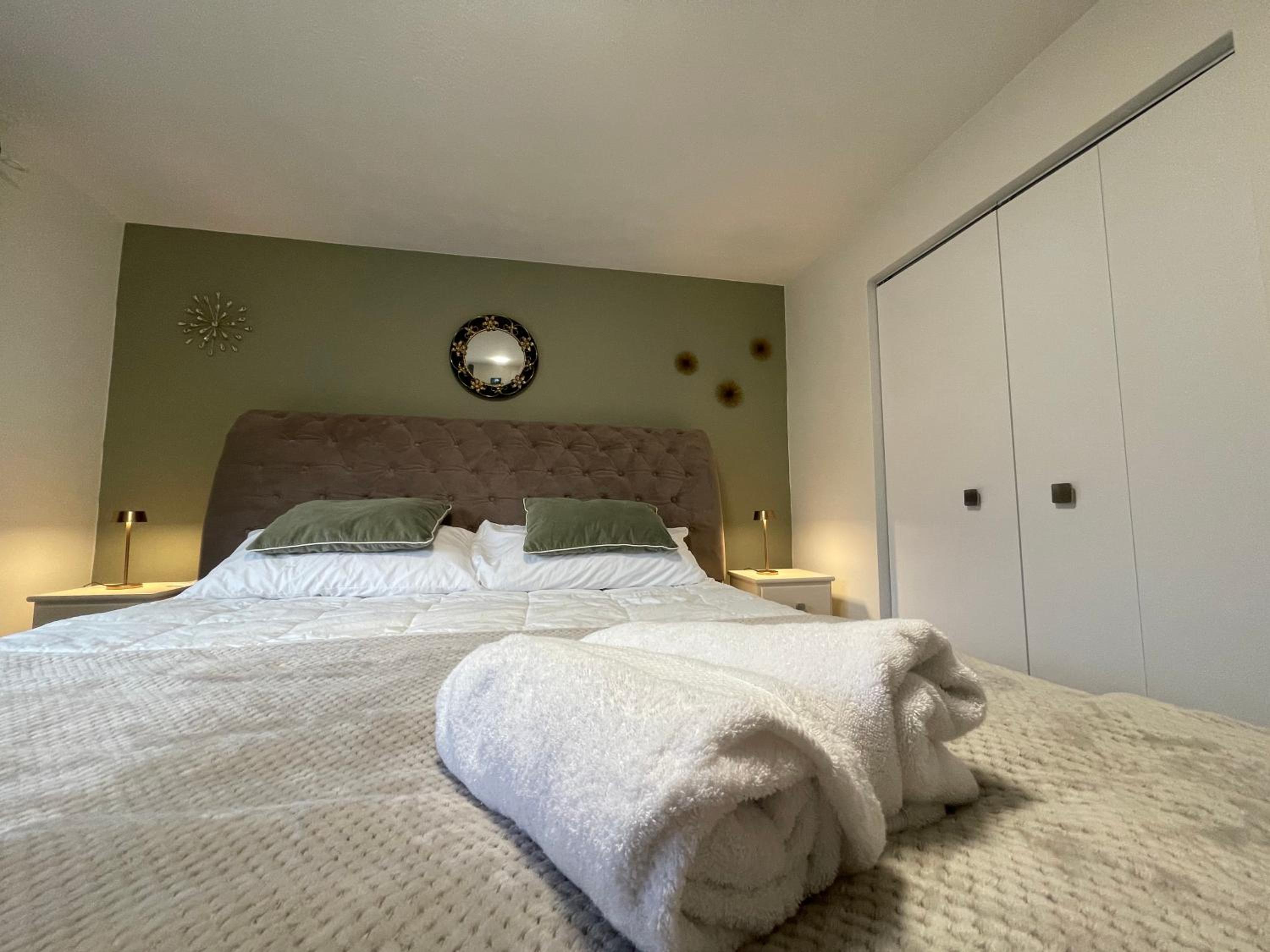 3 Bdr Bungalow in Burlington
