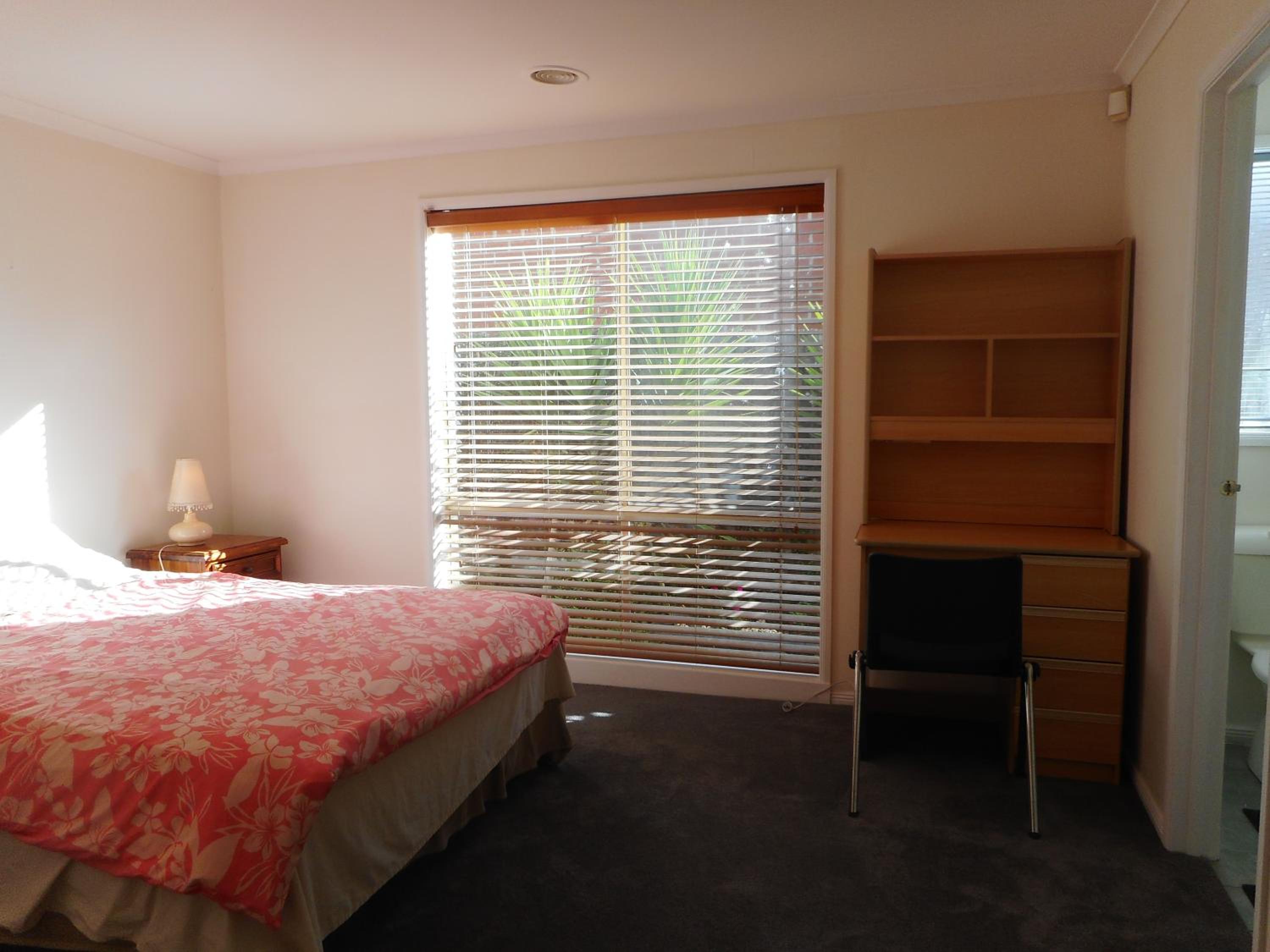 A Unique Holiday Home between Avalon Airport and Melbourne CBD