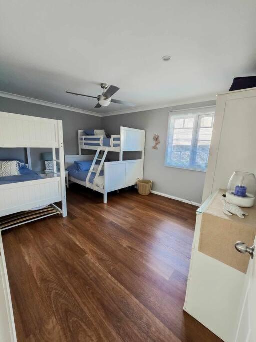 Elanora - home by the sea in Sussex Inlet