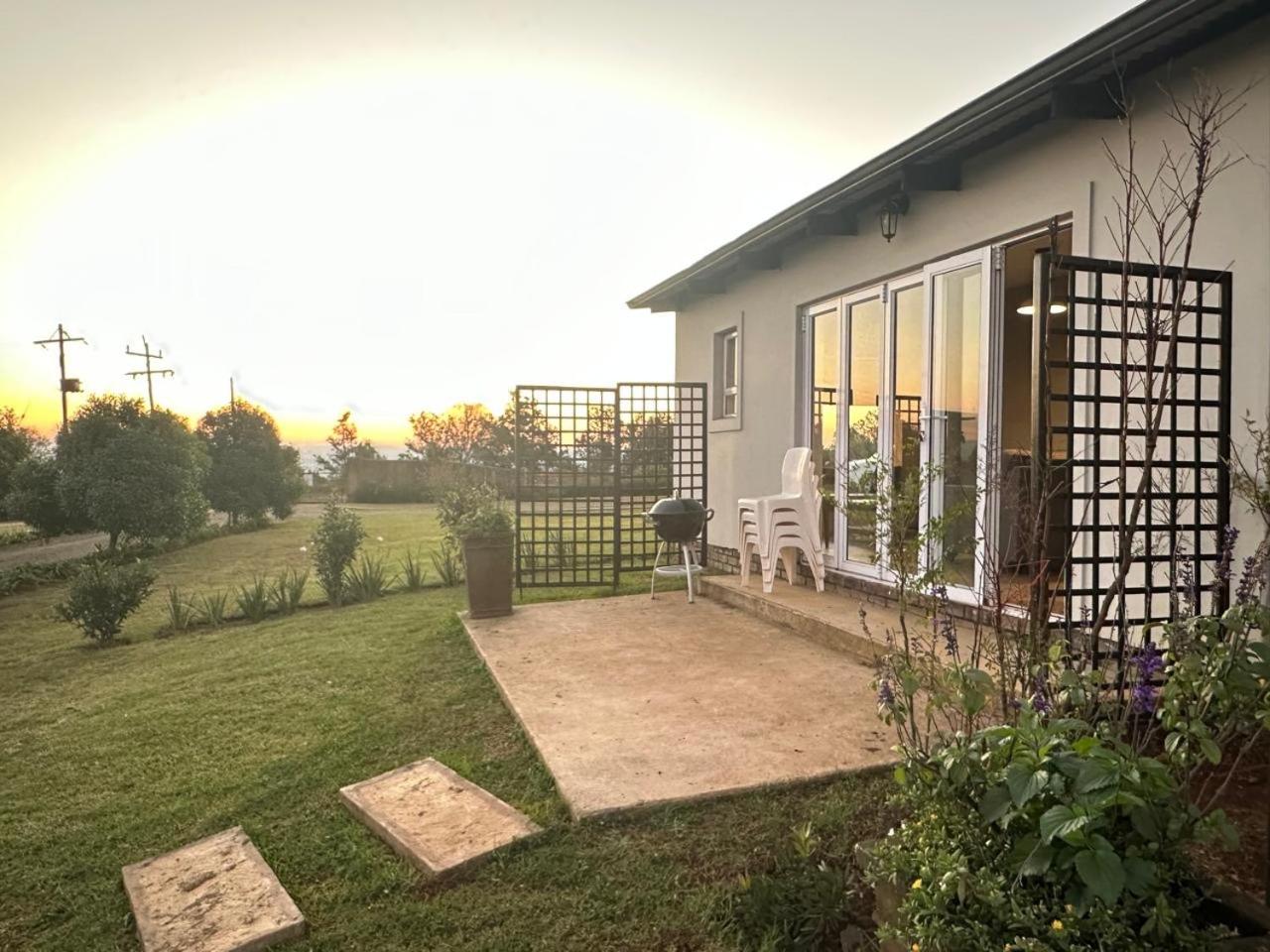 Breathtaking Midlands stay at THE PROTEA CHALET 5kms from N3 view 4