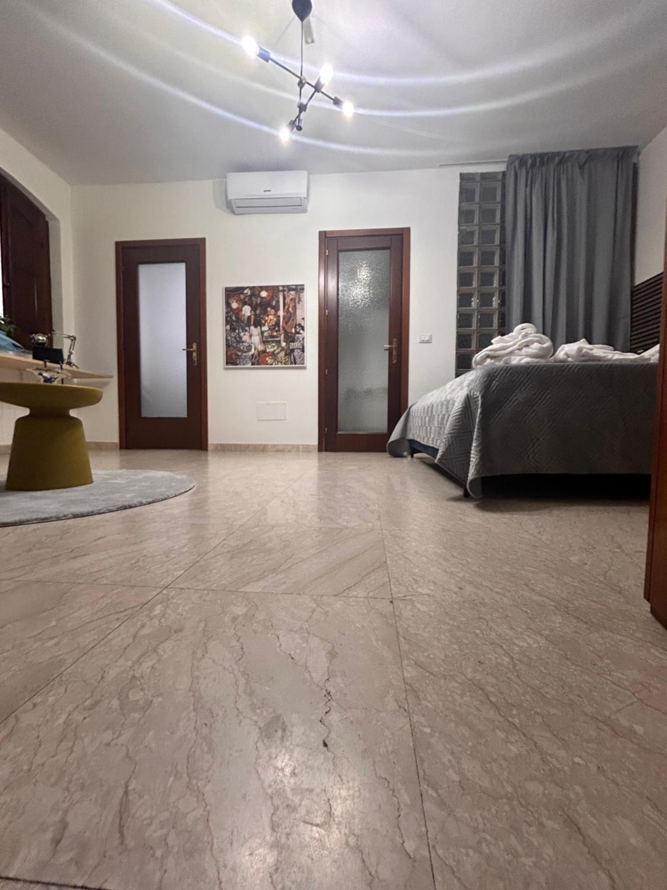 Luxury Studio Suite en Niscemi — hotel room