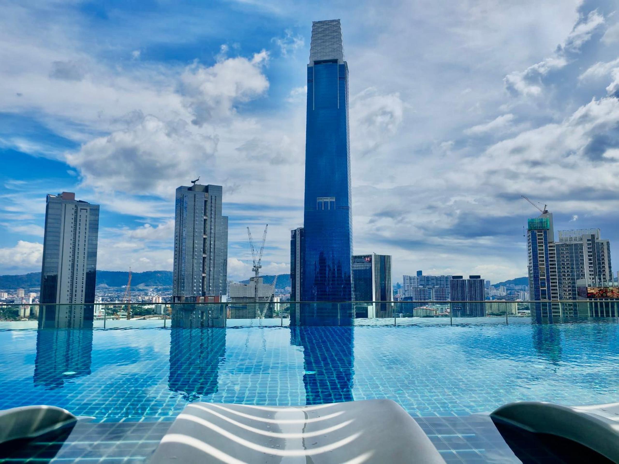 Suites TribecaTRX Kuala Lumpur by ZenGlo 5min walk to The Exchange TRX