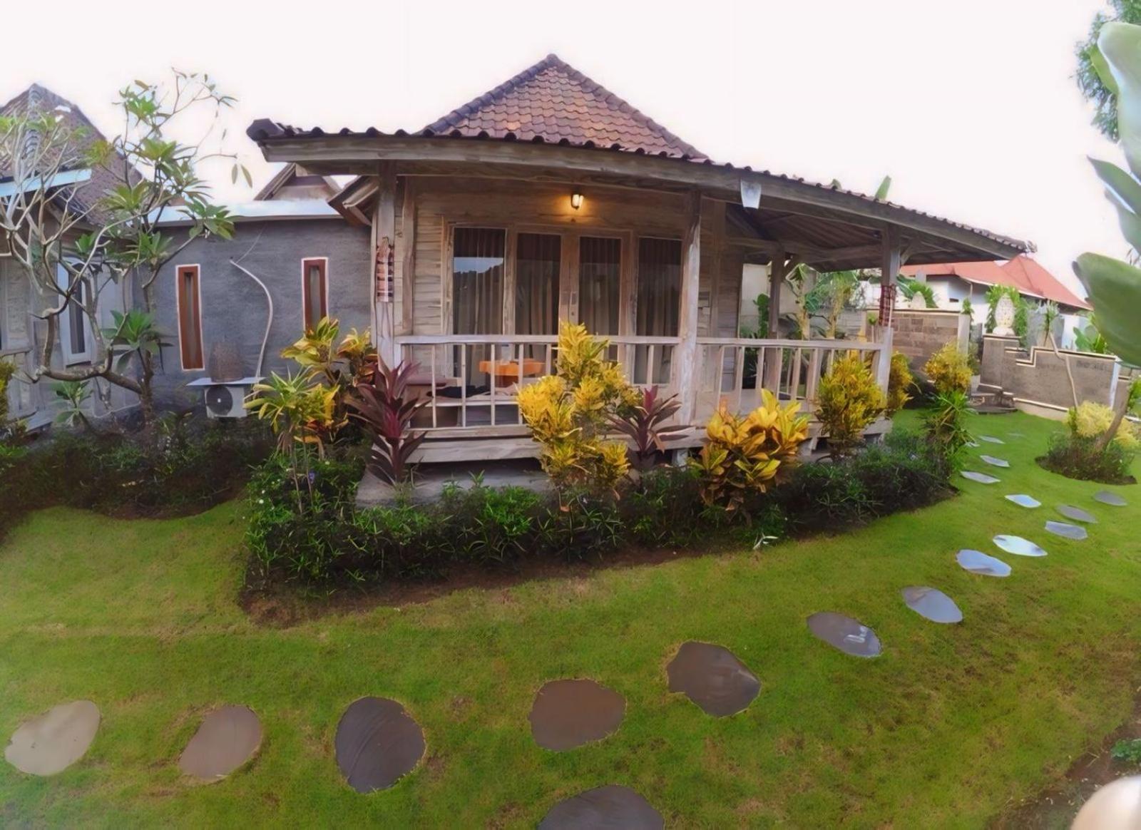 Harta Lembongan Villas