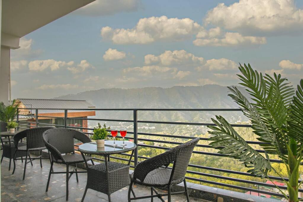 The hills 3 bhk kasauli view 3