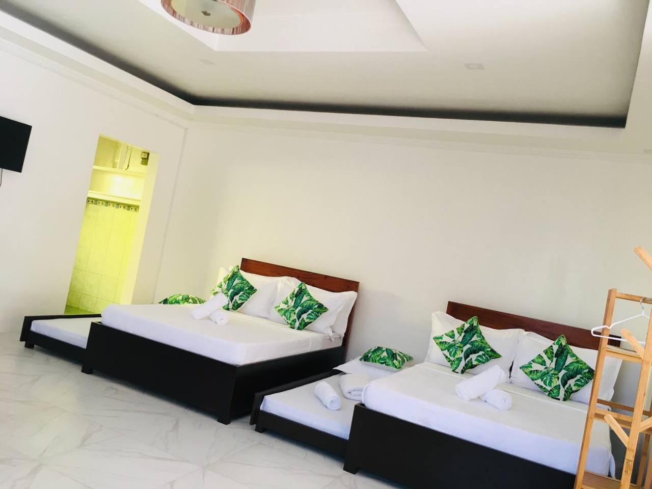 Victoria's Inn by Martha Vacation Homes
