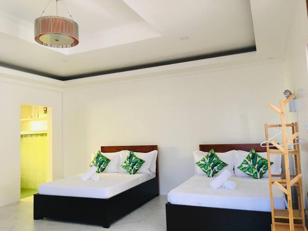 Victoria's Inn by Martha Vacation Homes