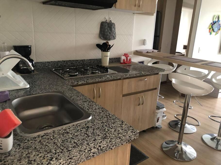 Cómodo Apto familiar con balcón