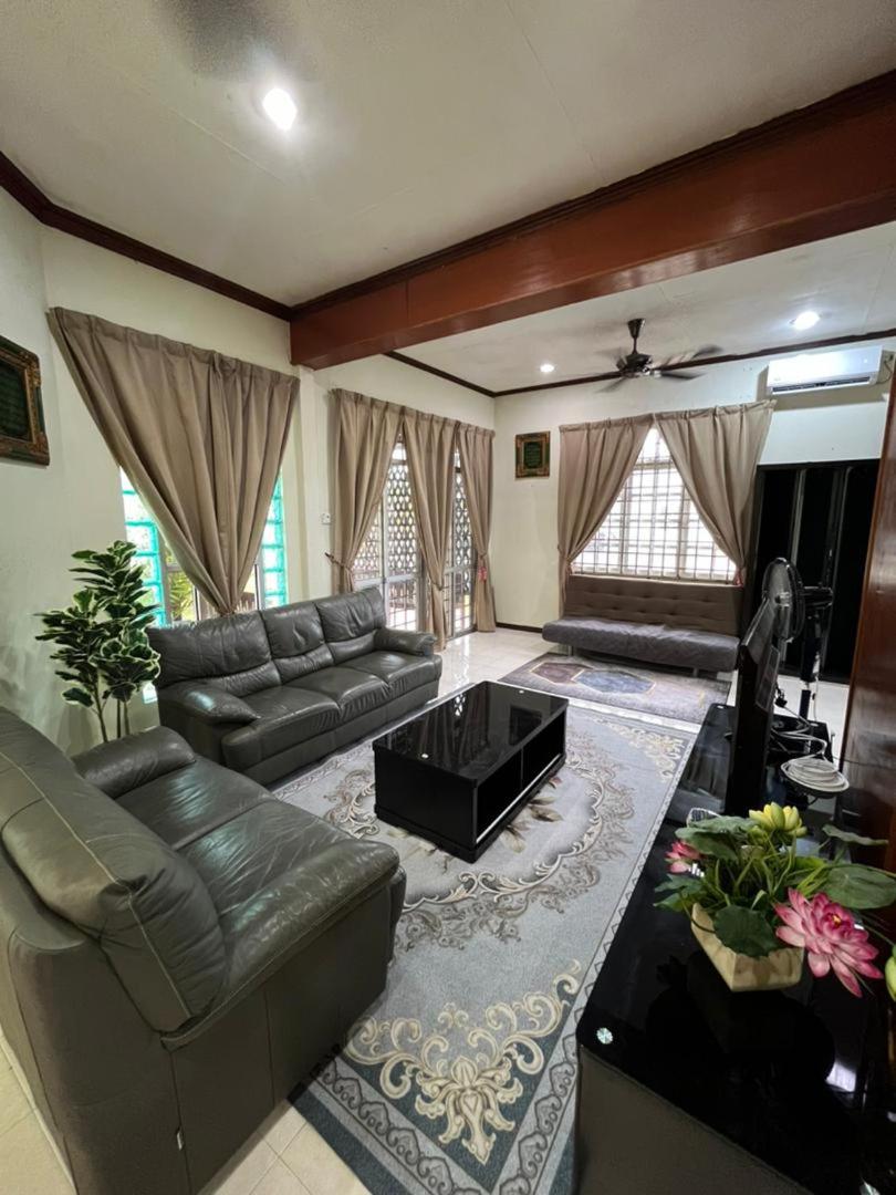 Homestay Dahlia - Seberang Takir photo 1