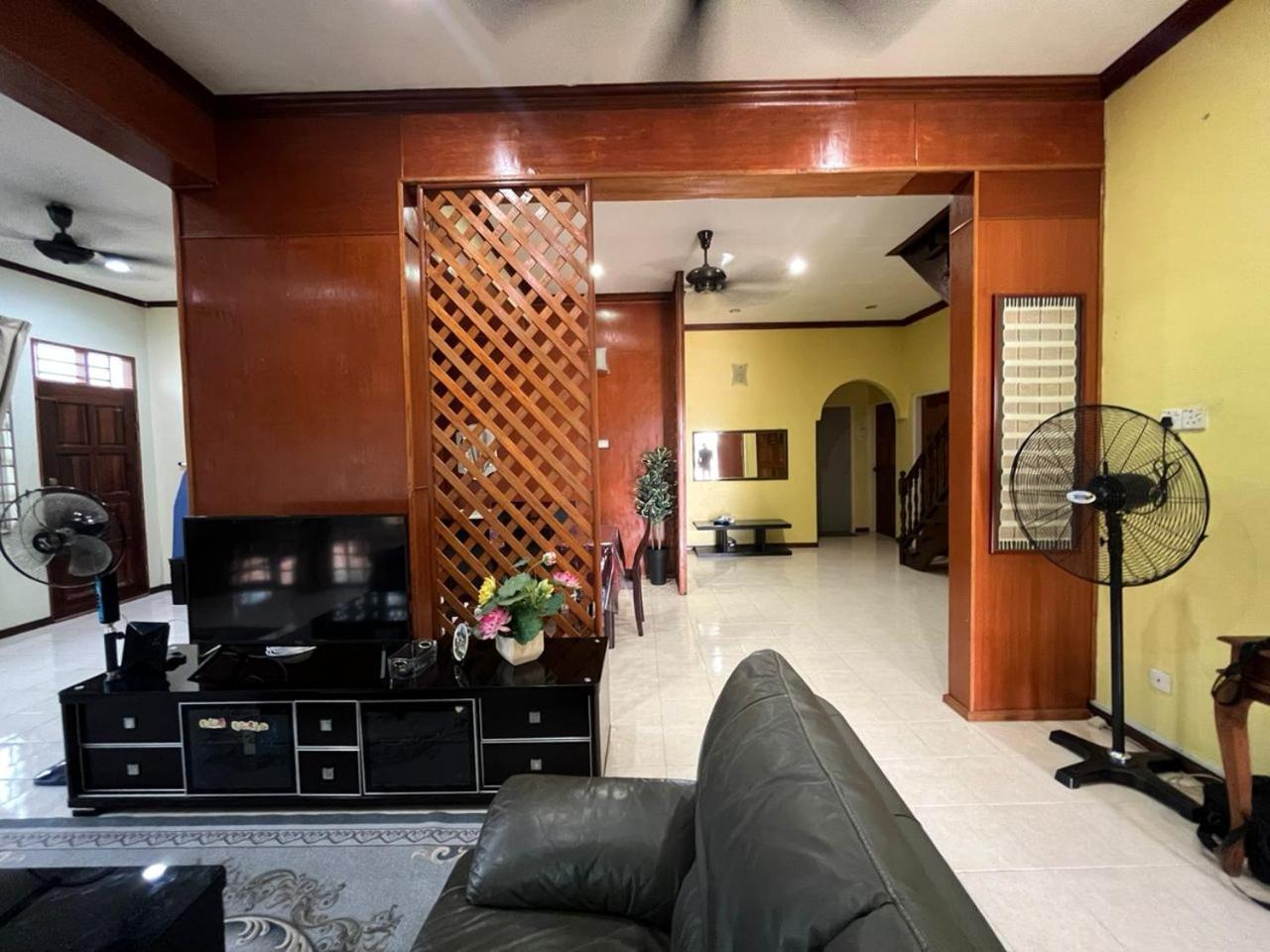 Homestay Dahlia - Seberang Takir photo 4