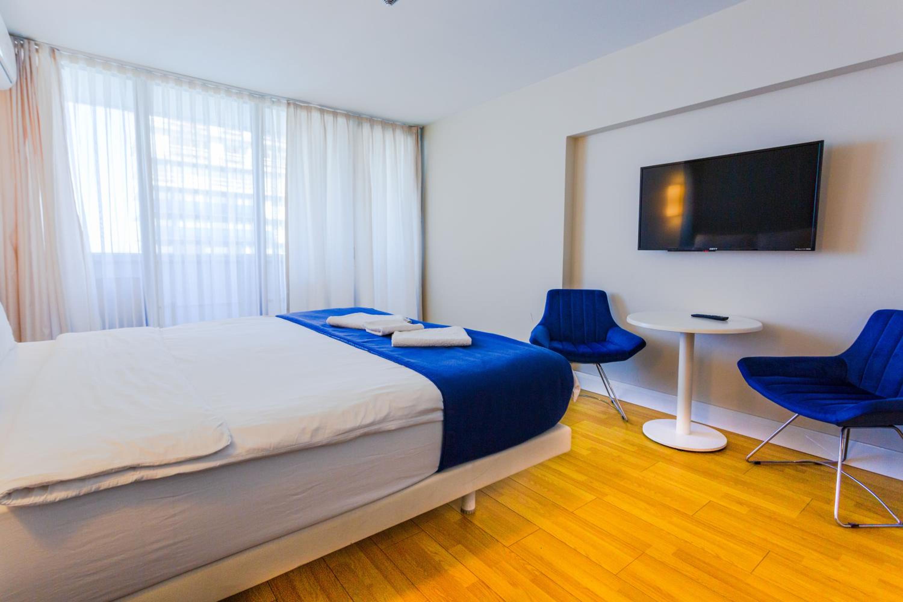 Sea View Apartments In Batumi view 3