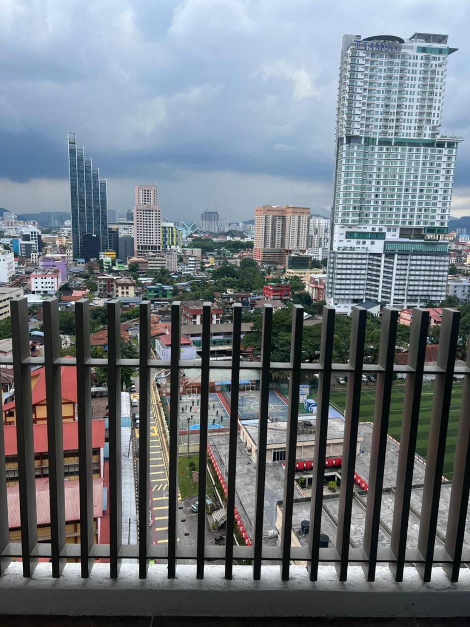 The Colony KLCC view by NZV
