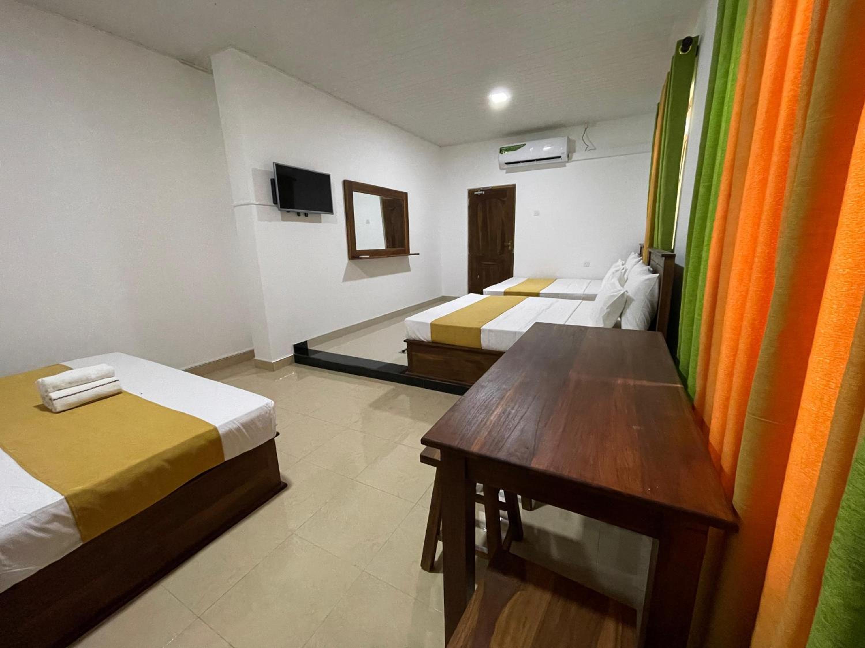 Lanka Holiday Home view 4
