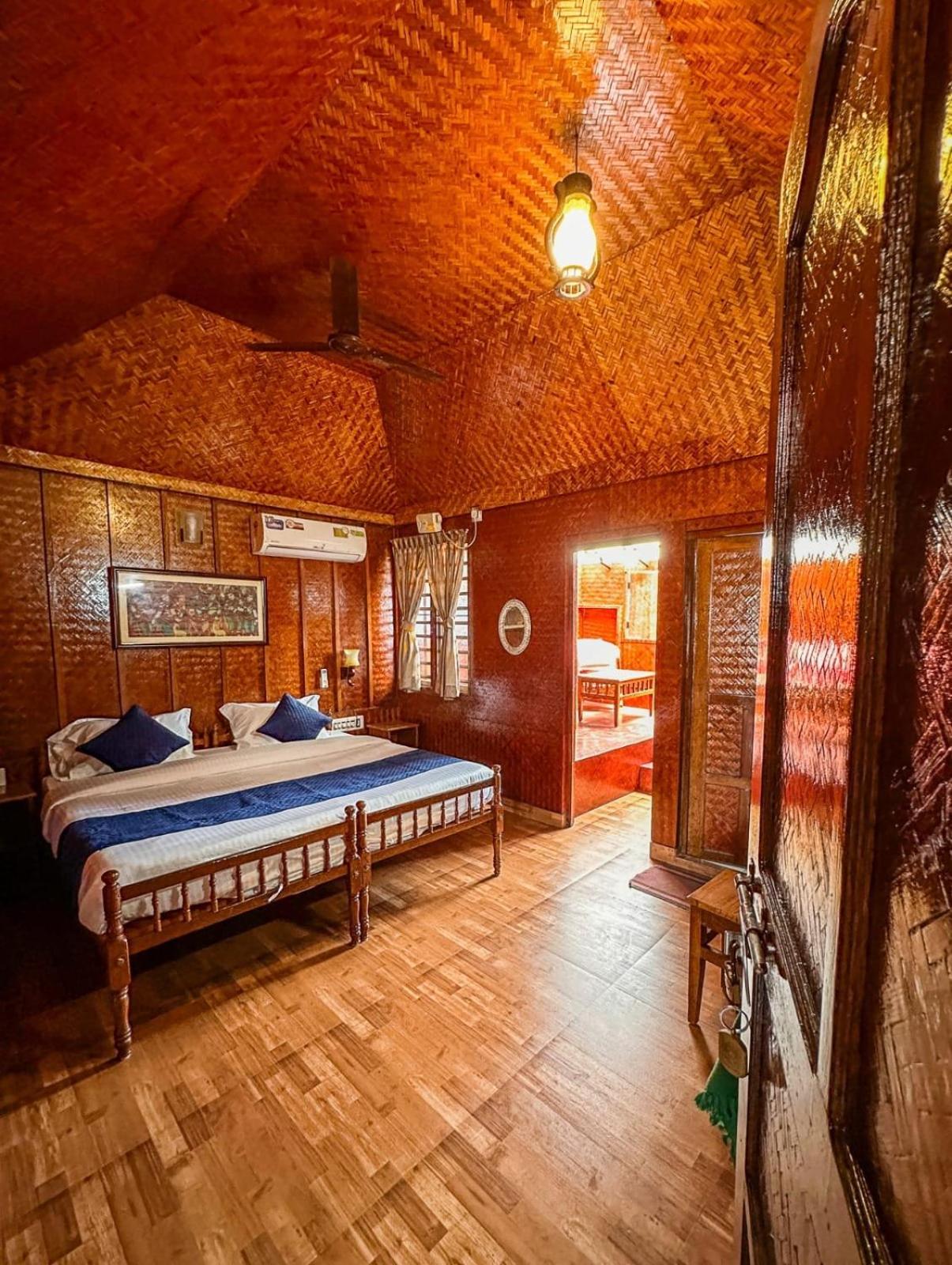 Sajeev Home Stay