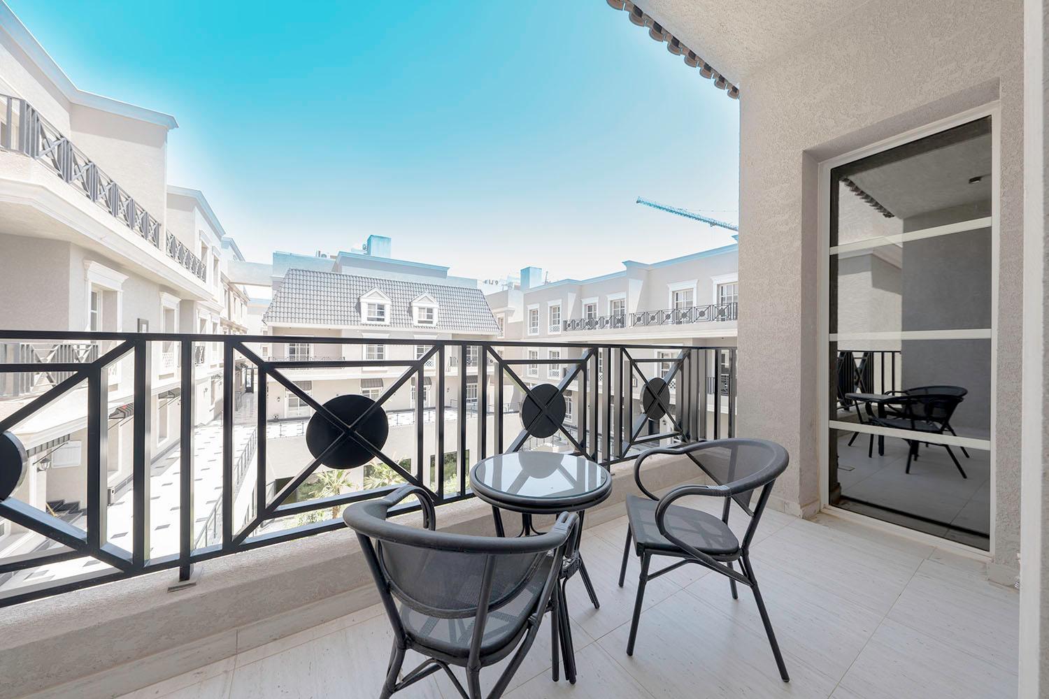 Mabaat-Executive 3BR-Al Malqa - 547