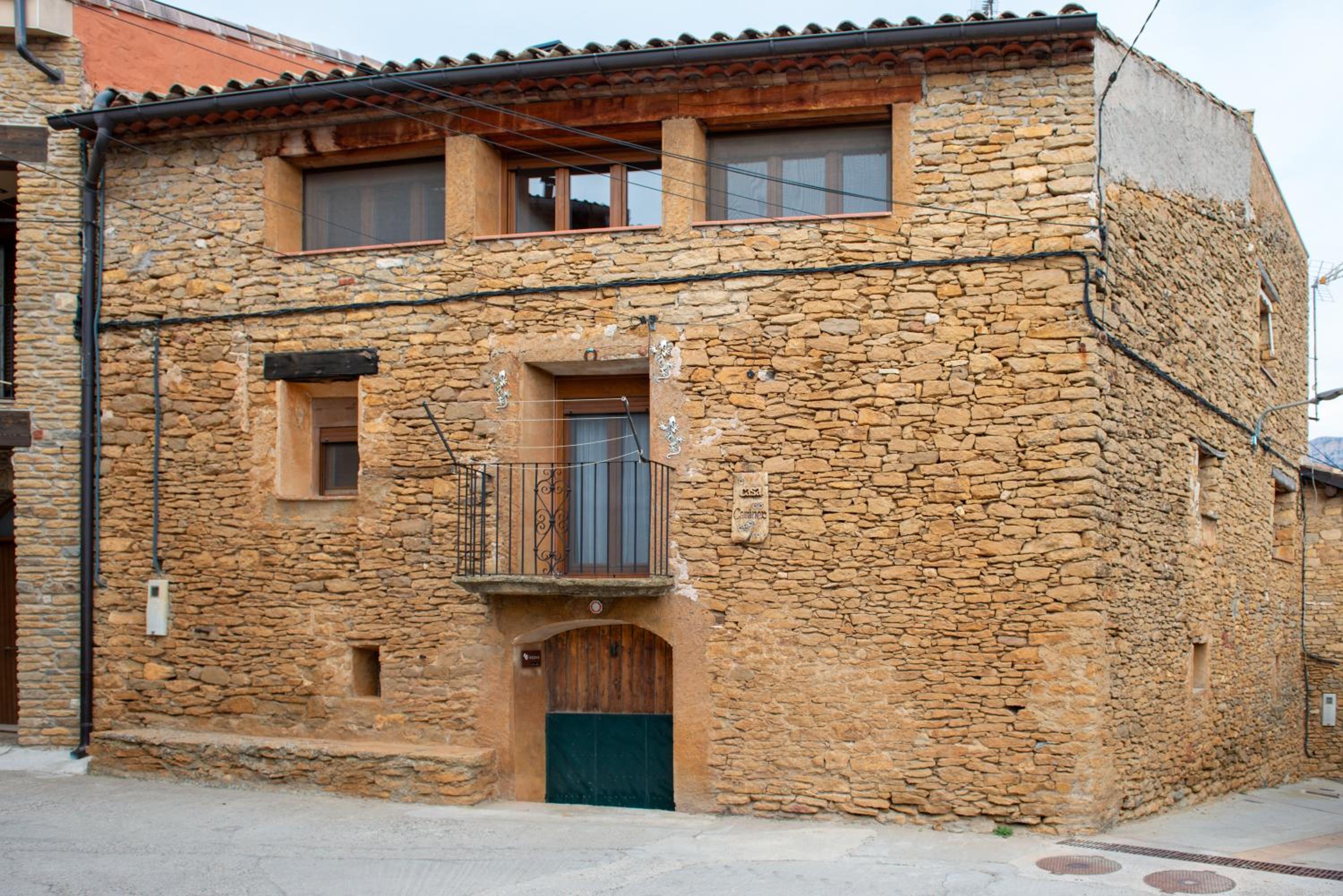 CASA CAMINER - main view