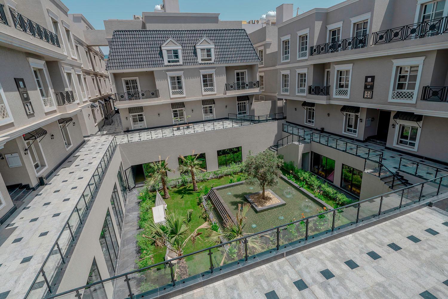 Mabaat-Executive 3BR-Al Malqa - 547