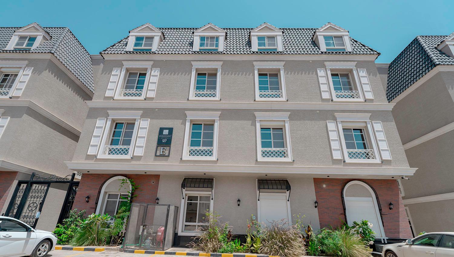 Mabaat-Executive 3BR-Al Malqa - 547