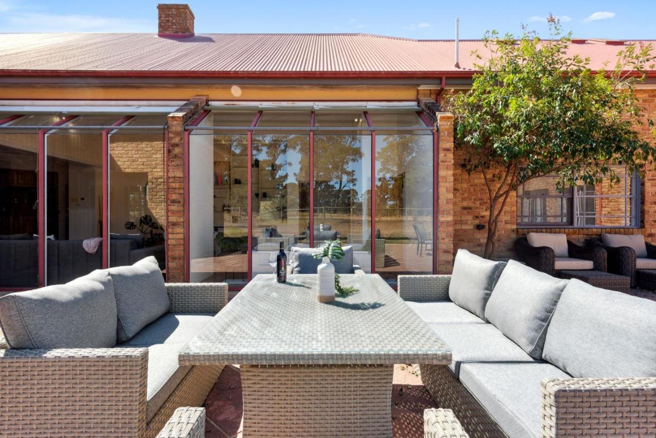 Peninsula Majestic Farm Retreat 5bd 3Bth Solar Salt Pool Gas Heated Spa and Fire
