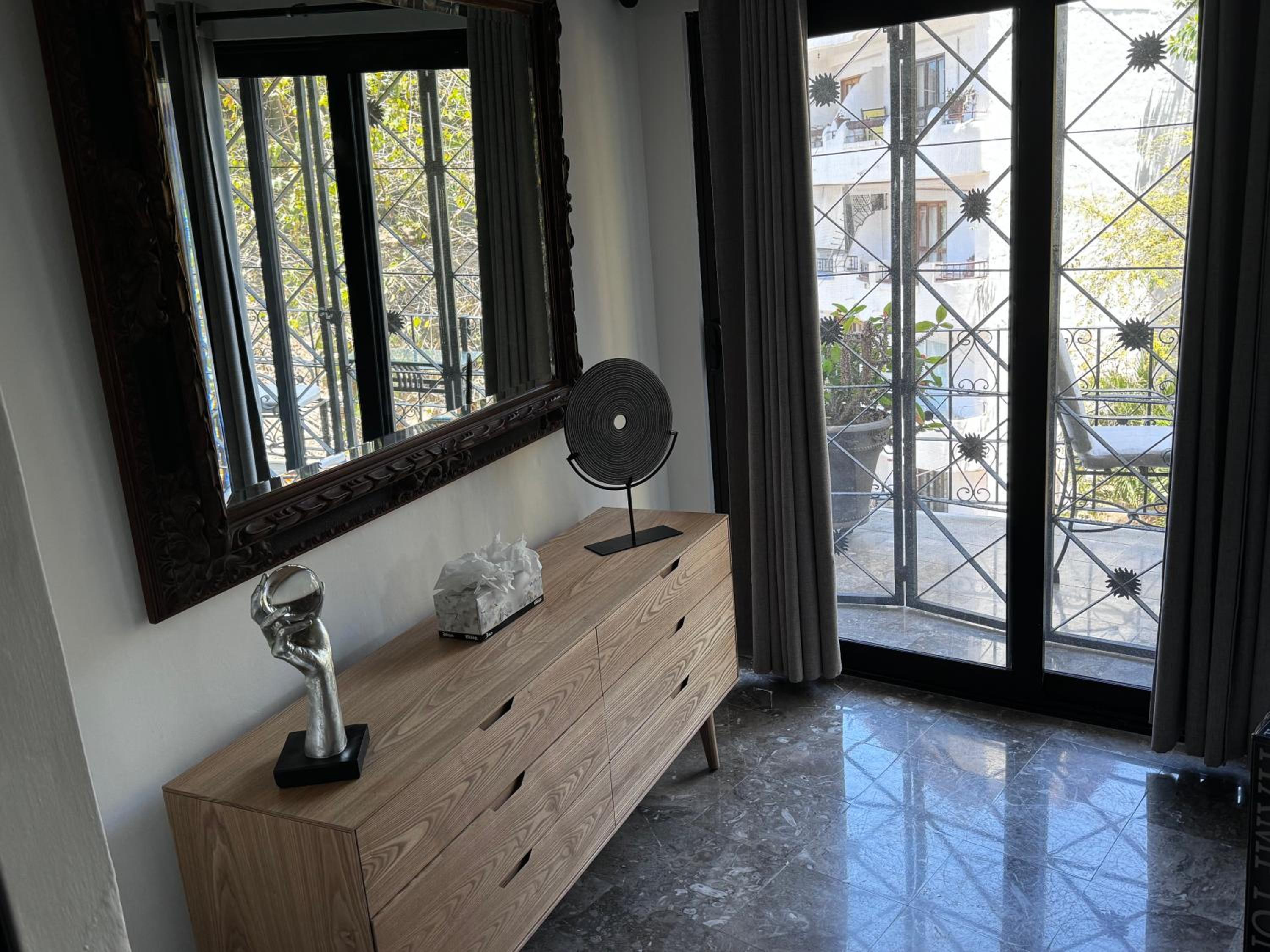 Casa Carmen Zona Romantica, 2BD, 3 bath condo