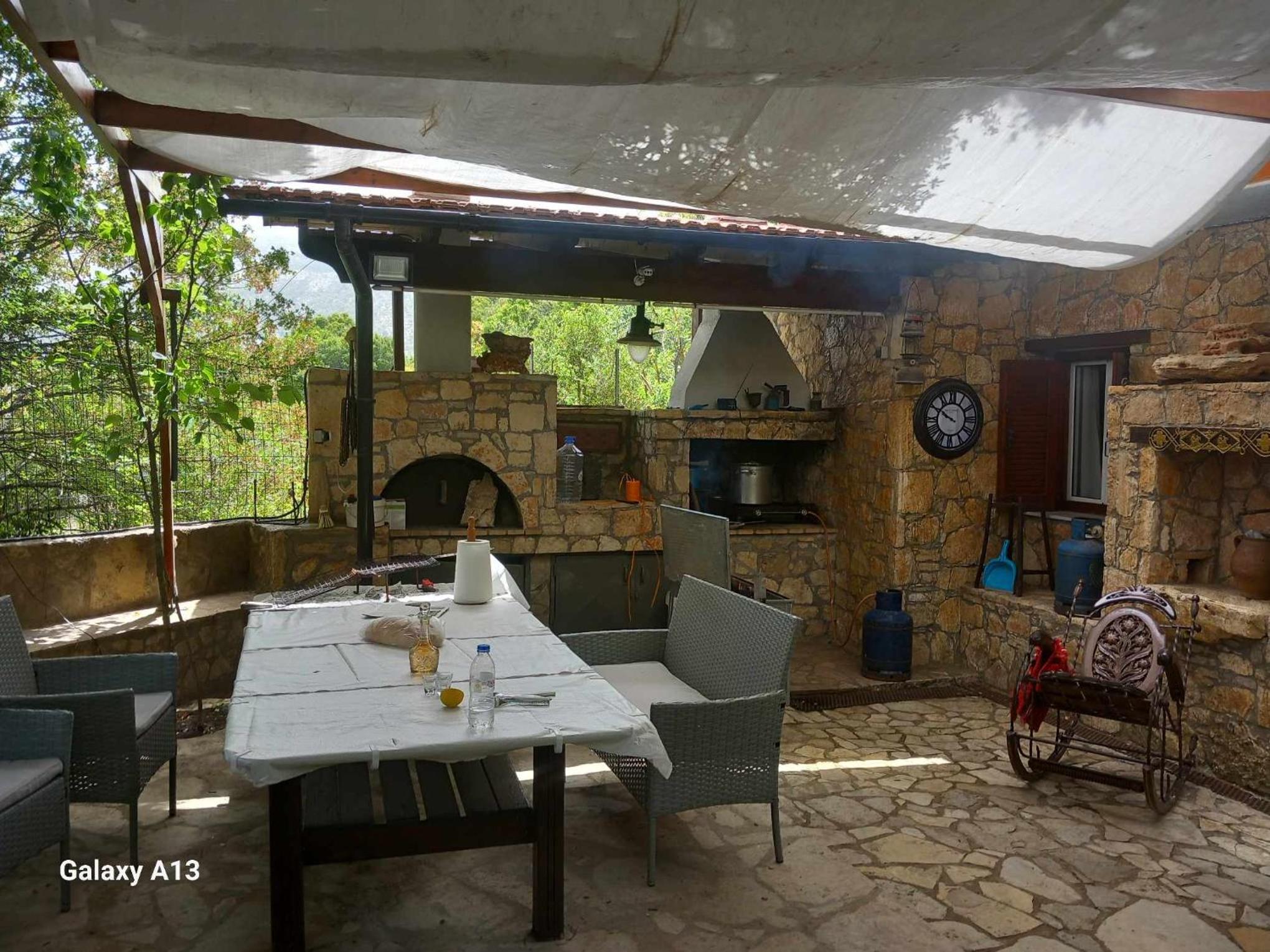 Katharo Traditional Villa