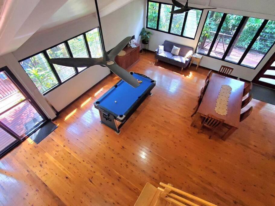 Cable Beach Vacations - Spacious family friendly oasis-walk to Cable Beach - Property Image 1