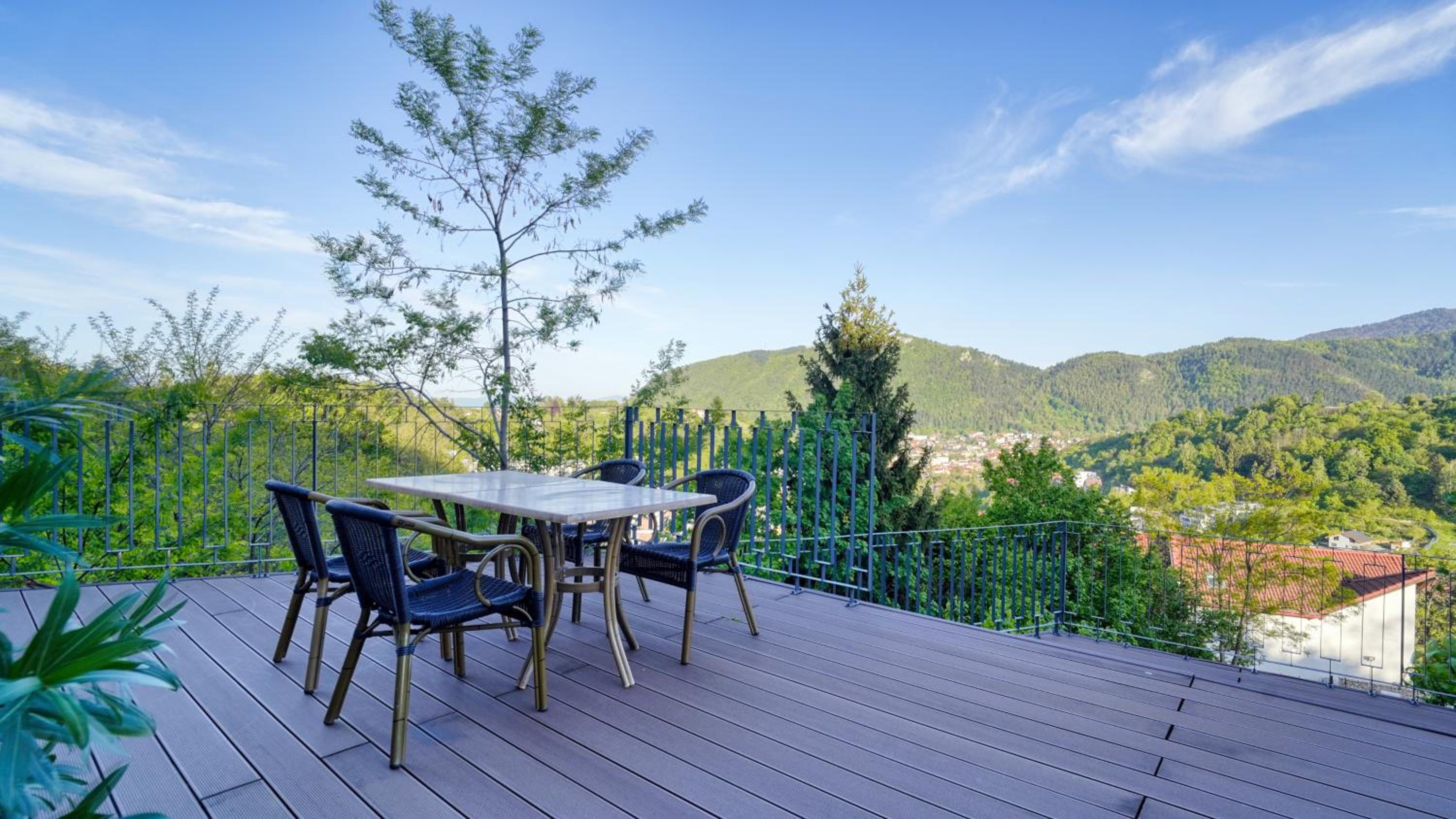 Imperia Luxury Vila
