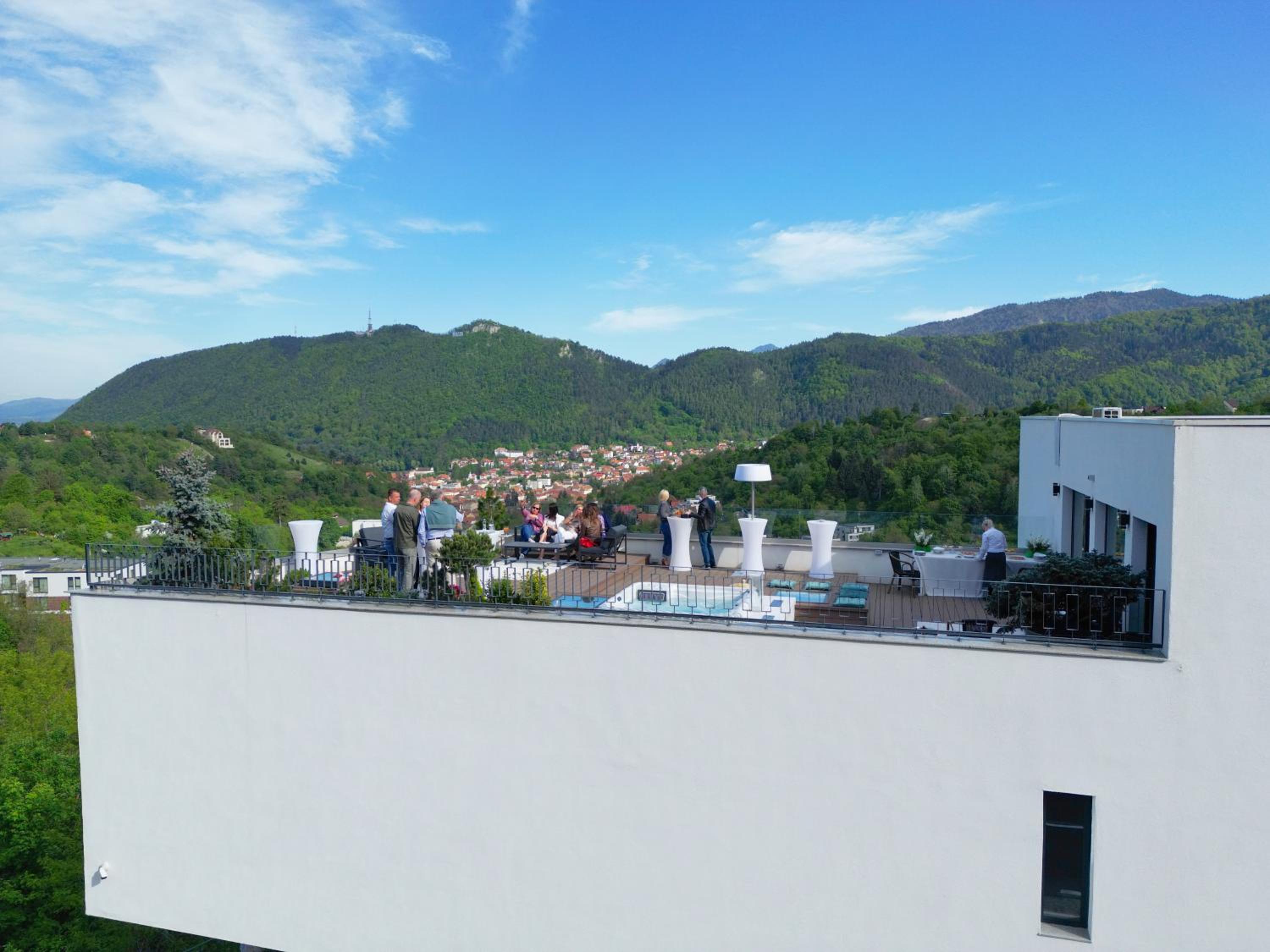 Imperia Luxury Vila