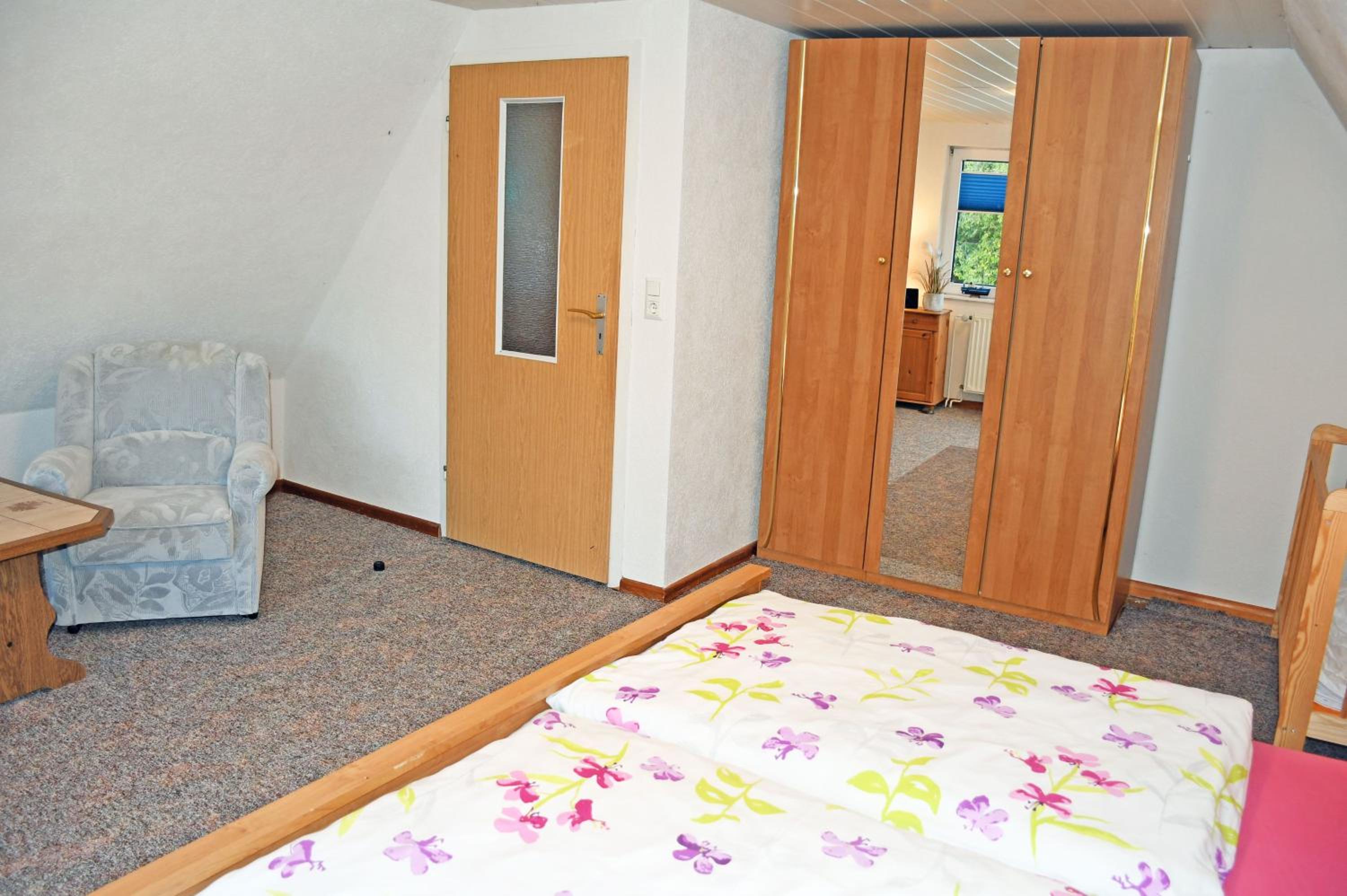 Urlaub unterm Reetdachhaus am Neuensiener See